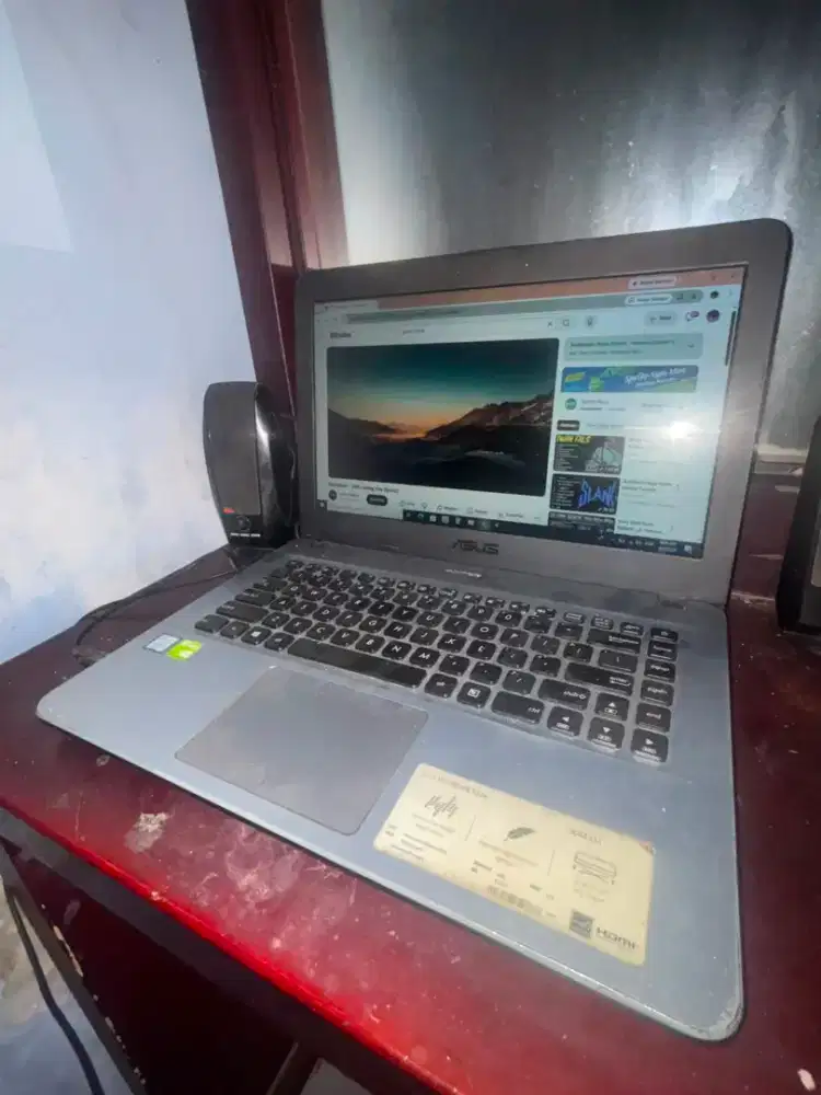 Jual laptop Asus X441U