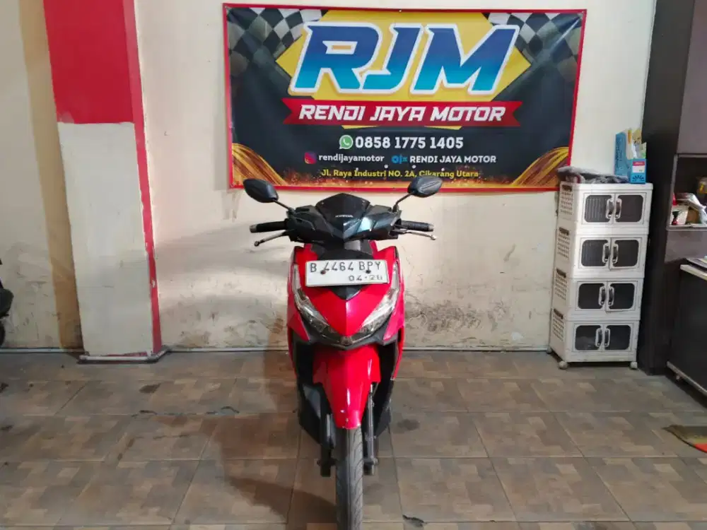 Honda Vario 125 LED old Tahun 2018 Surat komplit