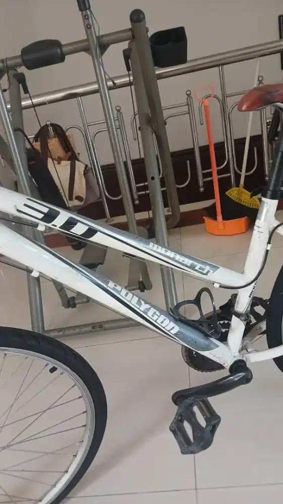 Polygon Monarch 3 hanya 900k