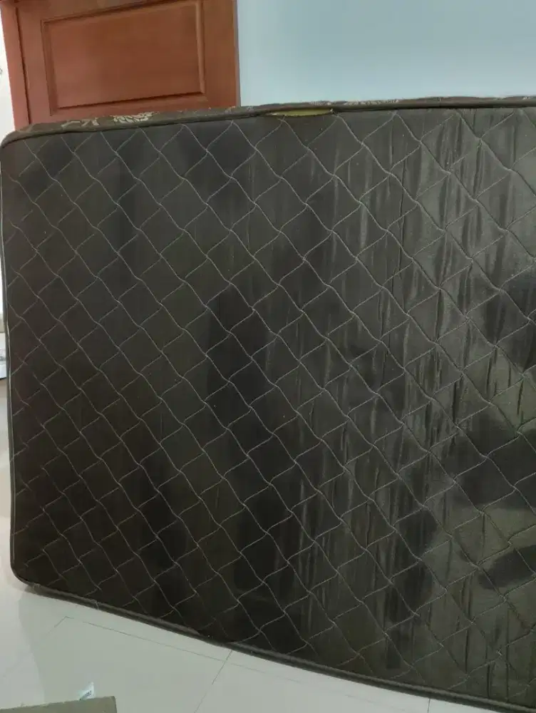 spring bed bekas pakai
