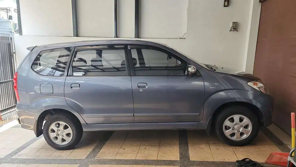 Toyota Avanza 2011 Bensin