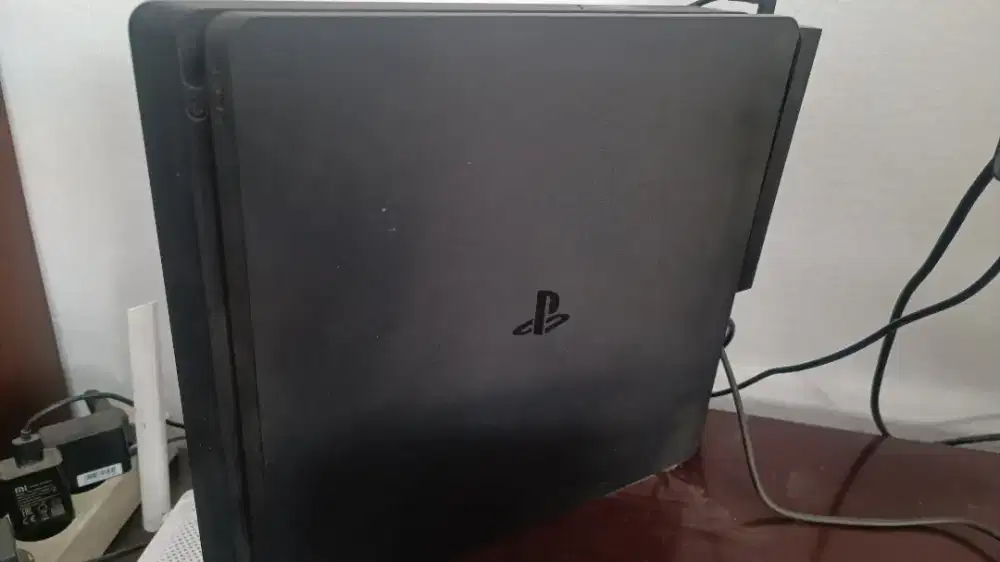 Ps4 slim 500gb OFW
