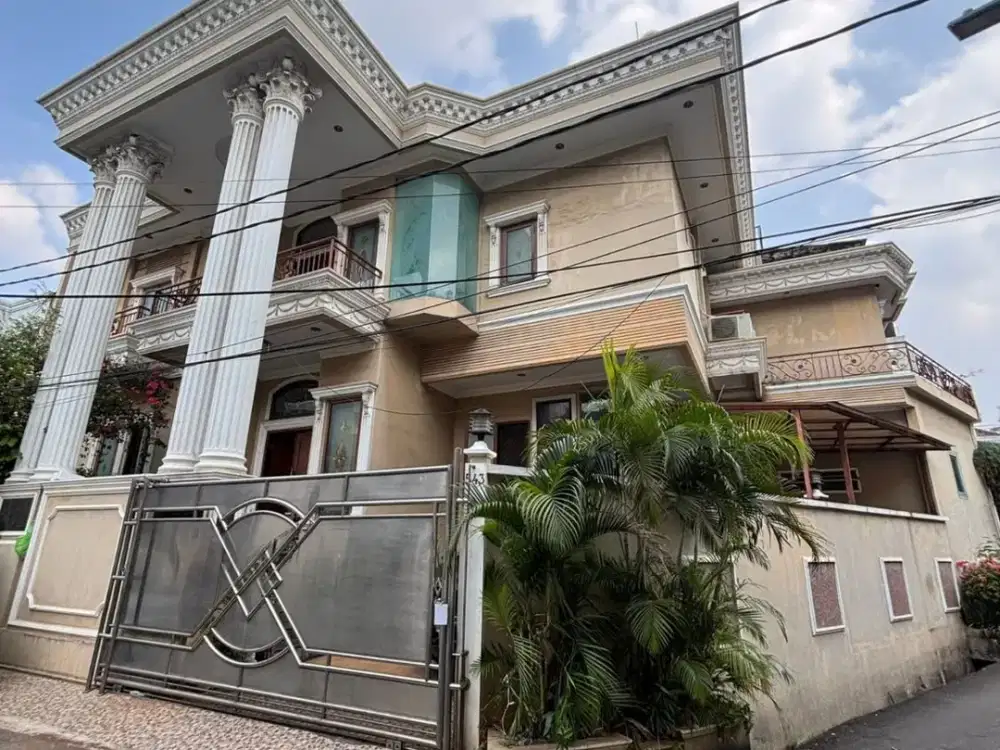 Rumah Hook Kavling Polri Jelambar Butuh Duit