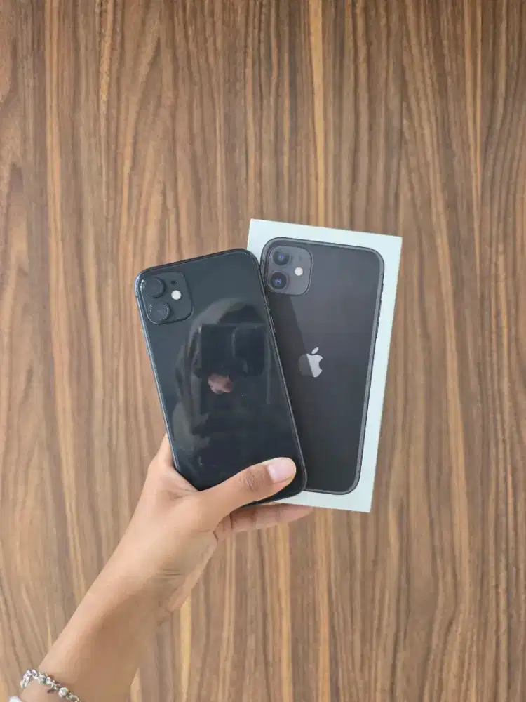 IPHONE 11 64GB 
GARANSI RESMI