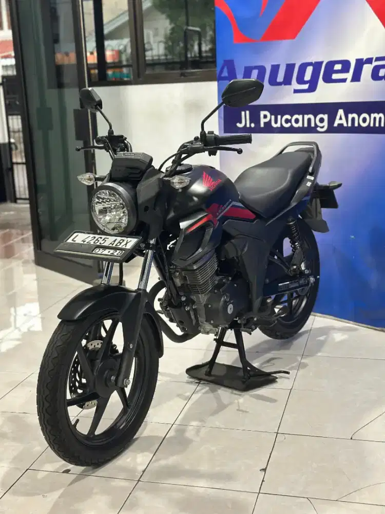 Low KM honda Cb Verza 150 cc tahun 2023 like new