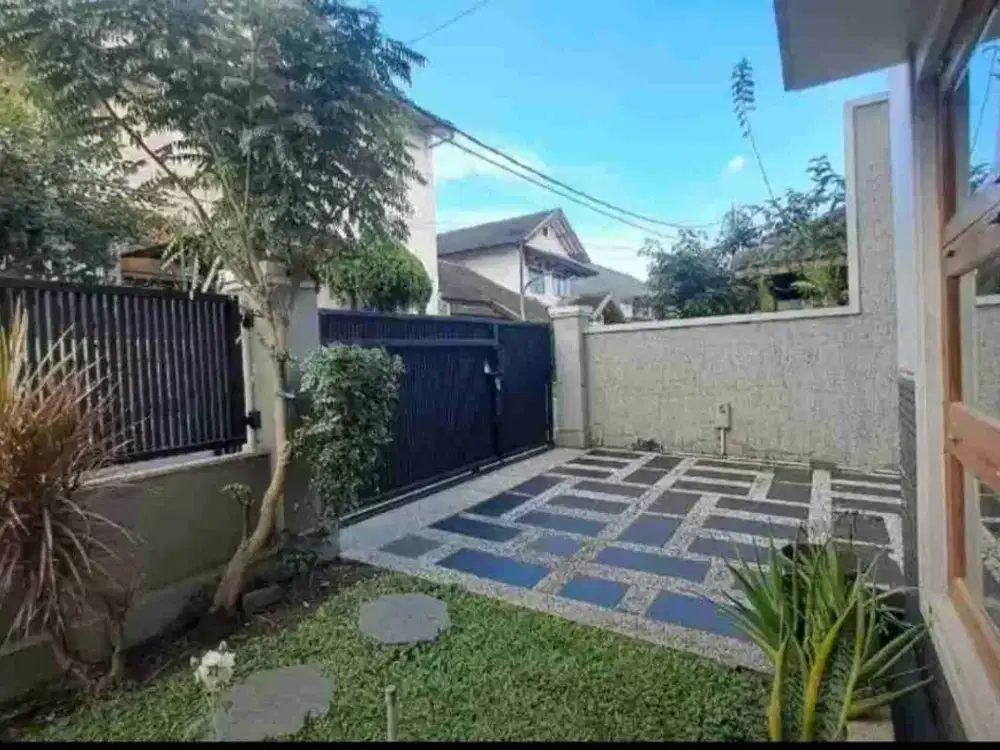 rumah terawat minimalis cigadung dago bandung utara
