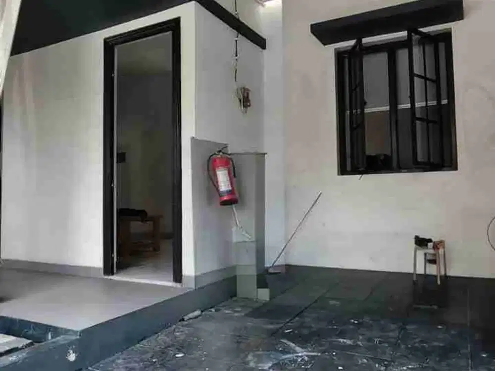 Dijual Rumah Cantik  Siap Huni Di Taman Royal 1 Tangerang