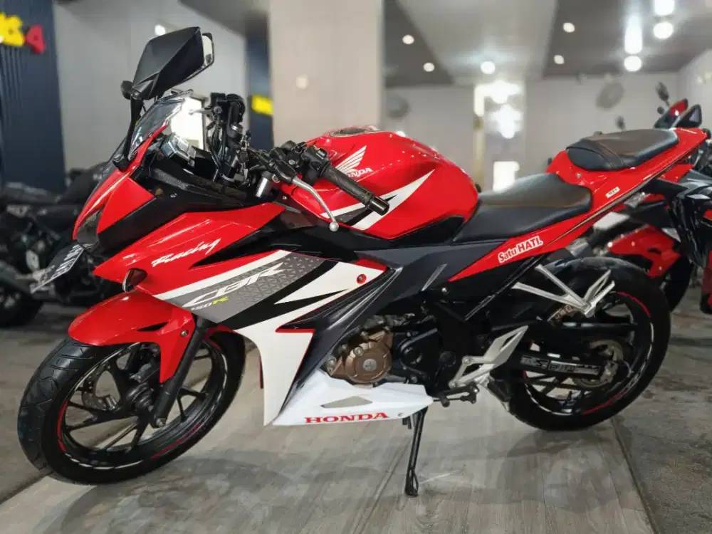 Honda CBR 150 R 2017