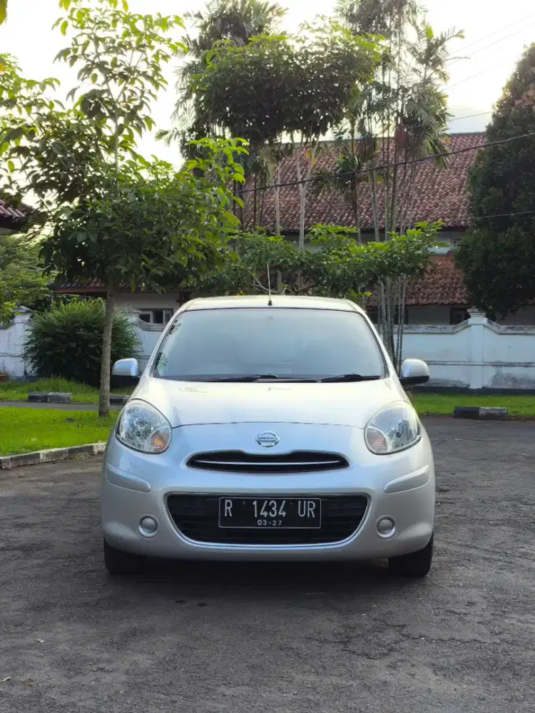 NISSAN MARCH MT 2012