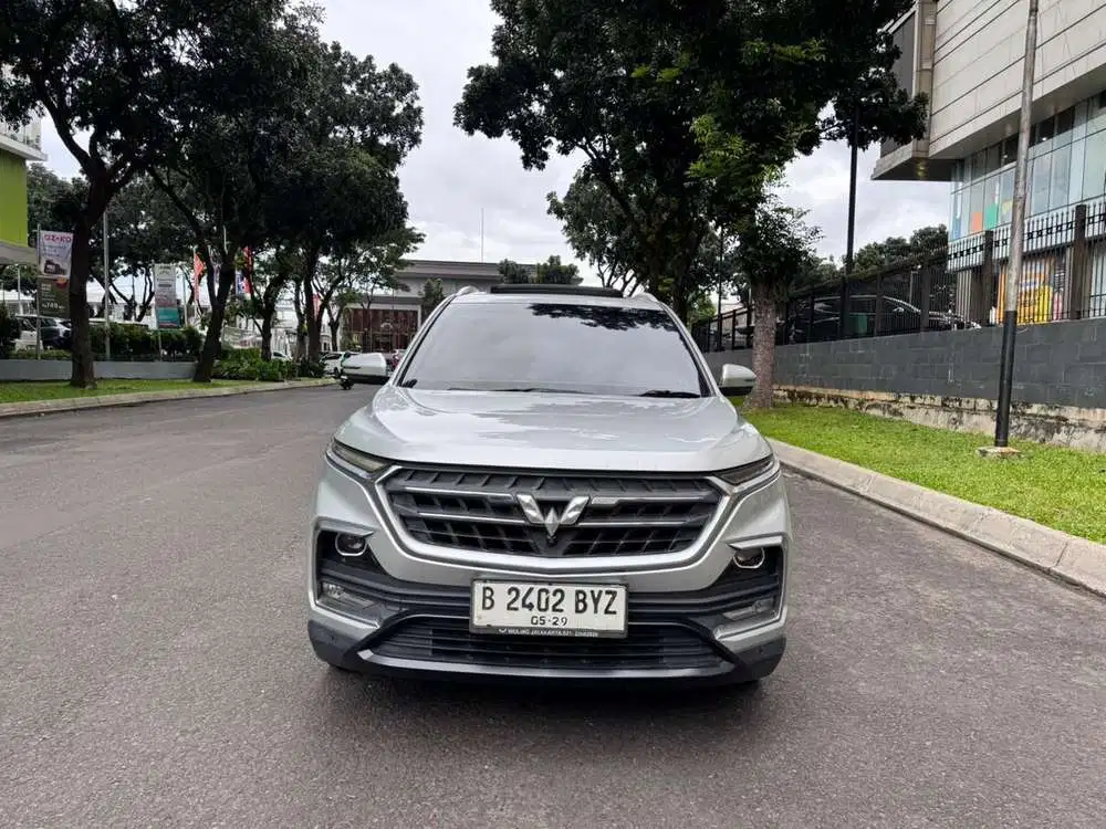 Wuling Almaz 1.5 LT Lux CVT 2019 Sunroof