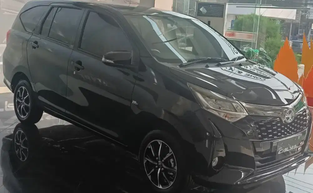 Mobil Toyota Calya type G manual/matic ready stok