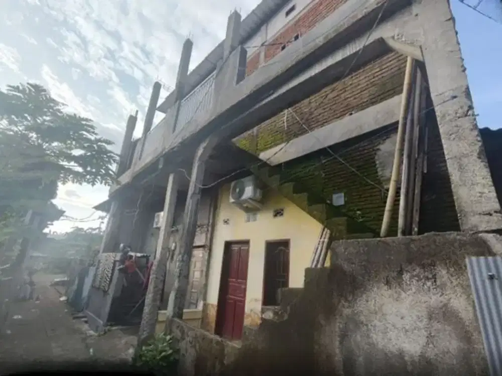 Dijual Rumah Makassar sekitar Jalan Abdullah Daeng Sirua, Jl Inspeksi Pam, Jl Toa Daeng