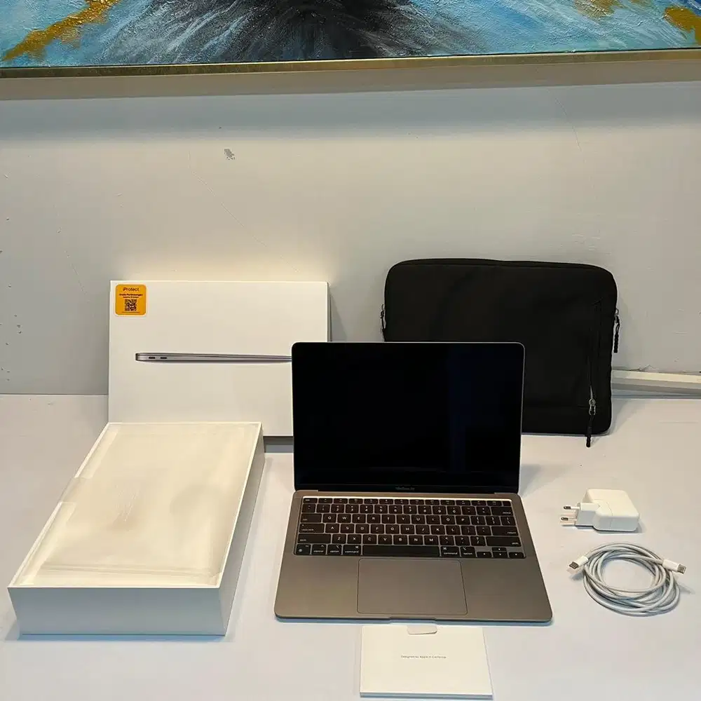 MacBook Air M1 13” Space Gray - Seperti Baru 99.99% - Battery 100%