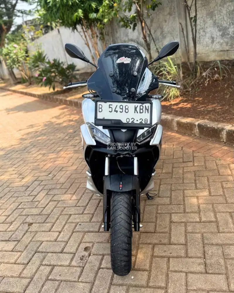APRILIA SR GT 200 2022