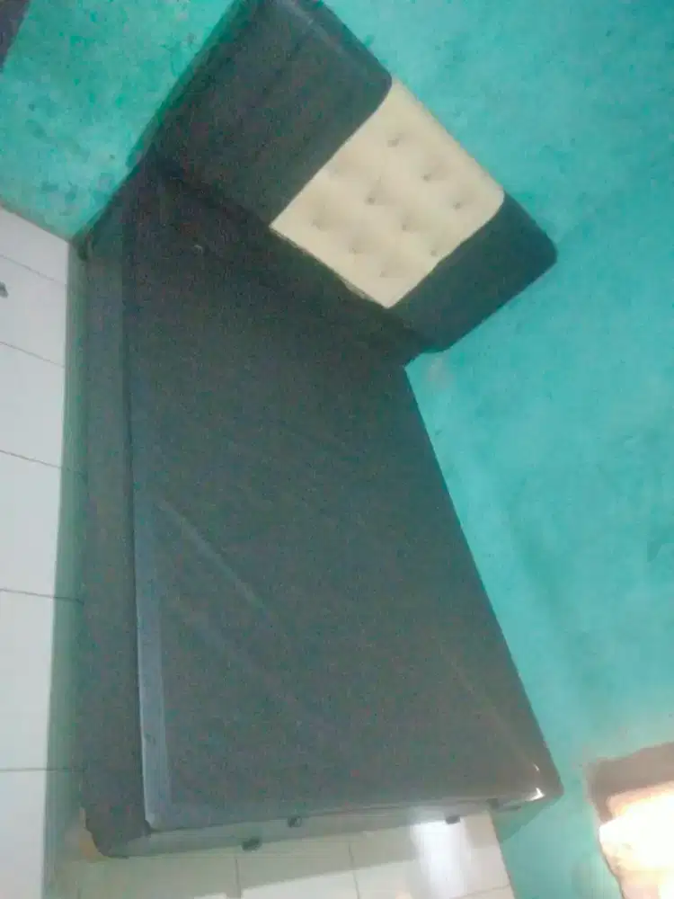Jual divan bekas