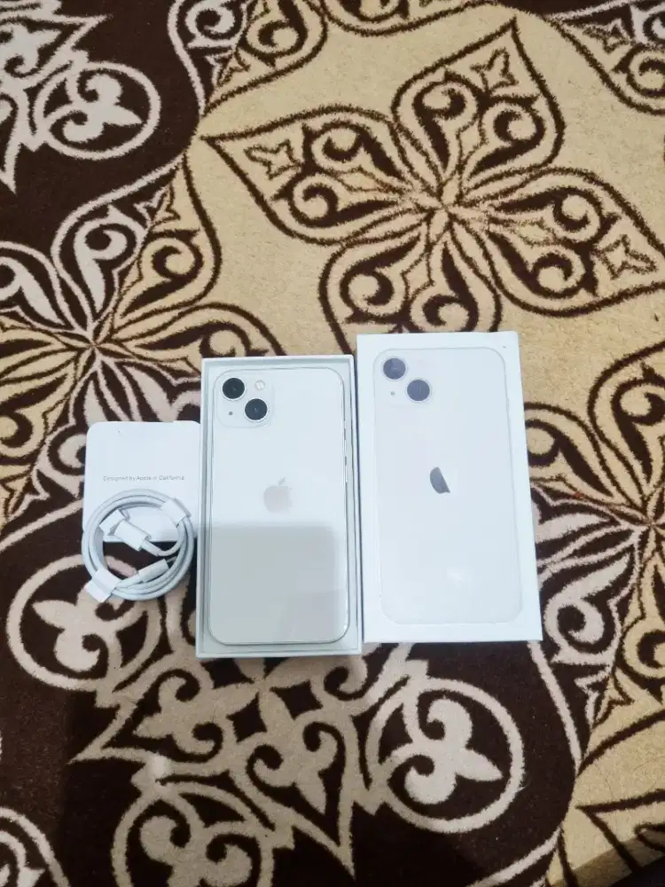 iPhone 13 256GB