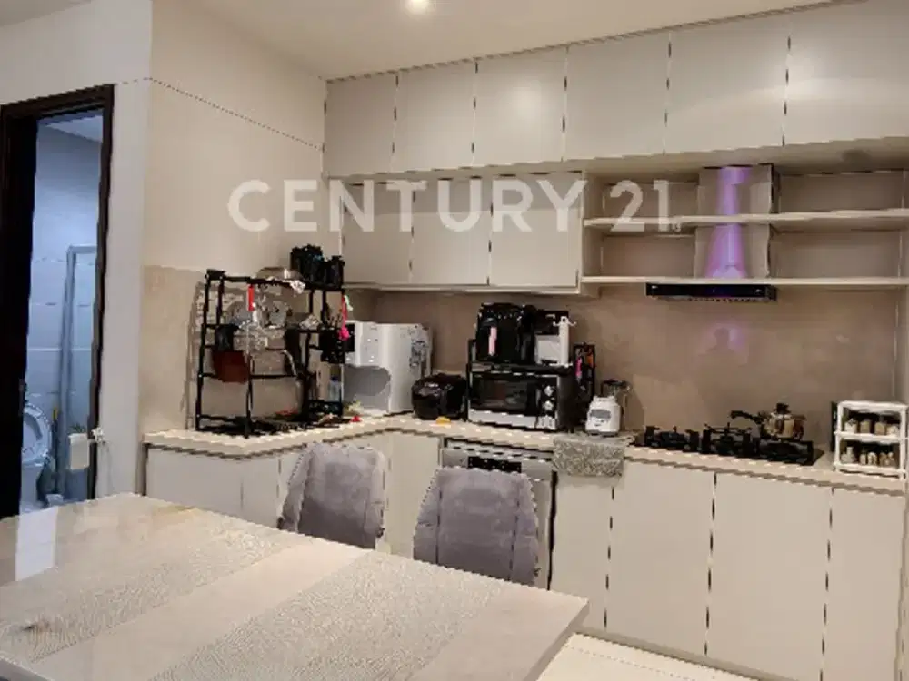 Rumah Serenade Golf Island  Full Furnished Siap Huni
