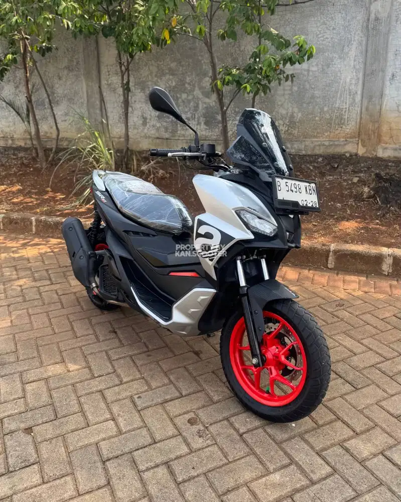 APRILIA SR GT 200 2022 TERMURAH