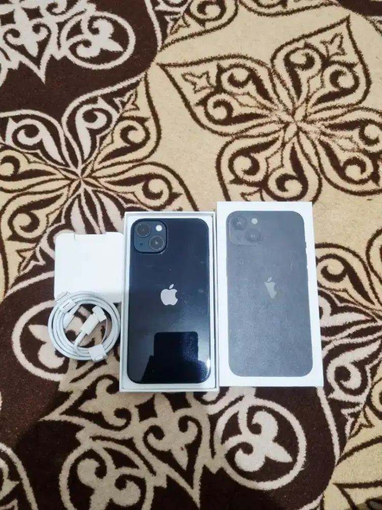iPhone 13 256GB