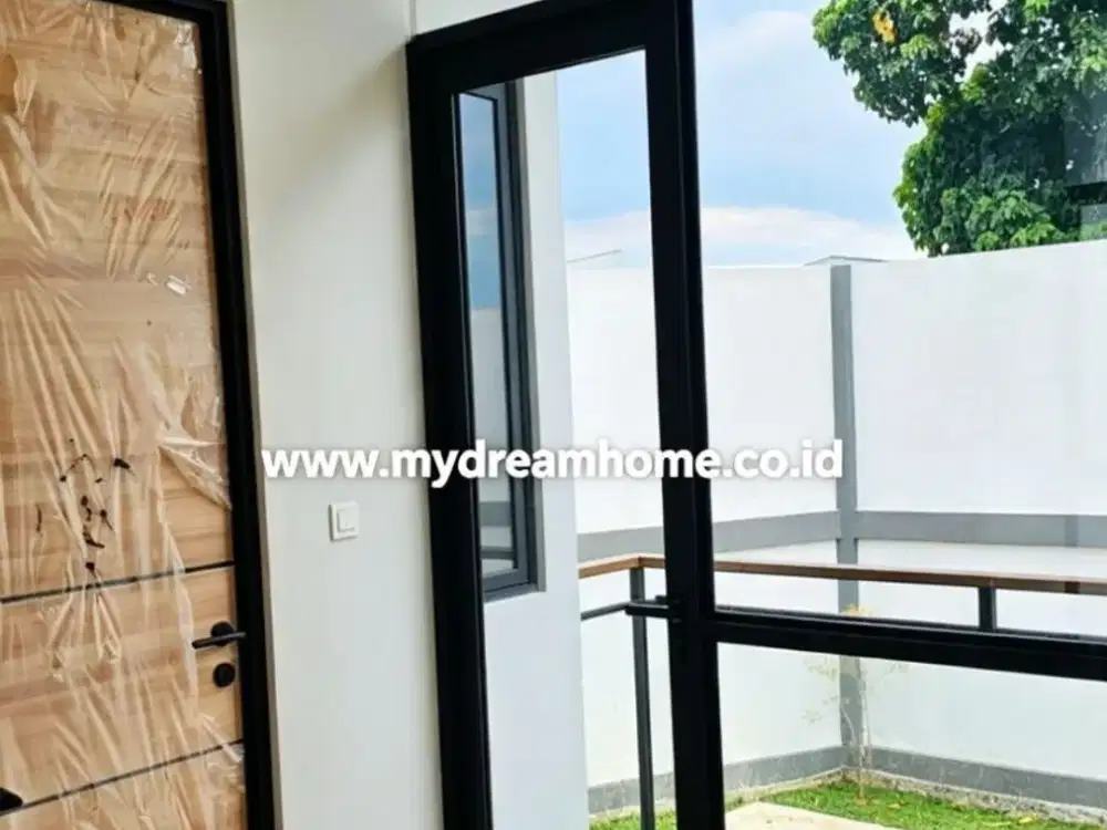Rumah Bagus Siap Huni di Cendana Garden Vista Lippo