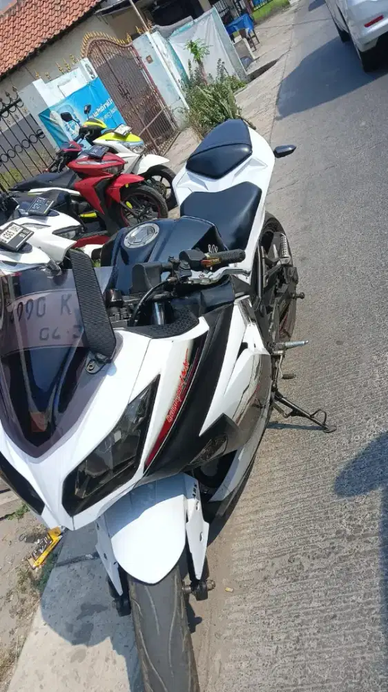 Kawasaki ninja 250 fi ABS special edition