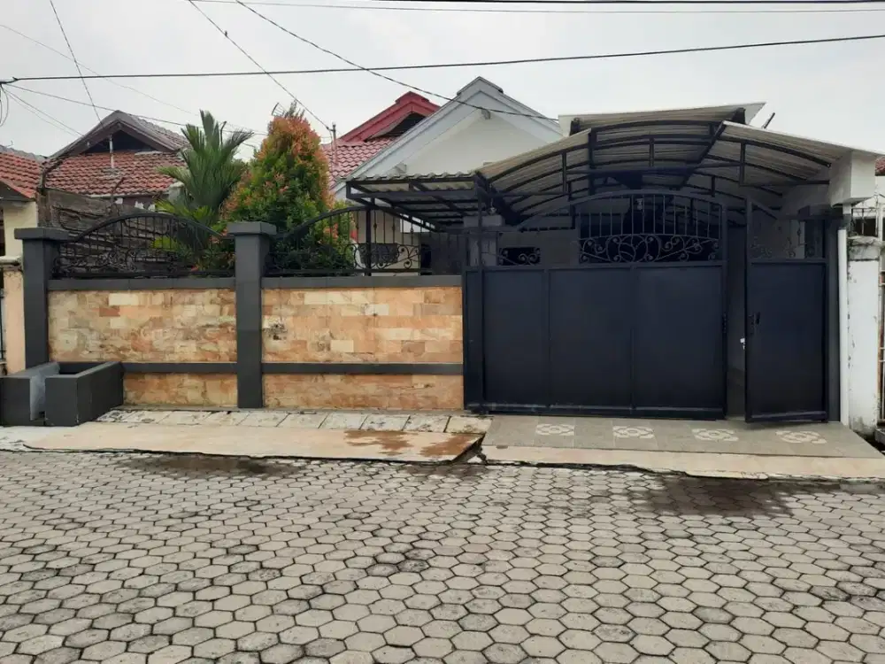 DIJUAL MURAH, LIKE NEW TAMAN PONDOK INDAH - WIYUNG
