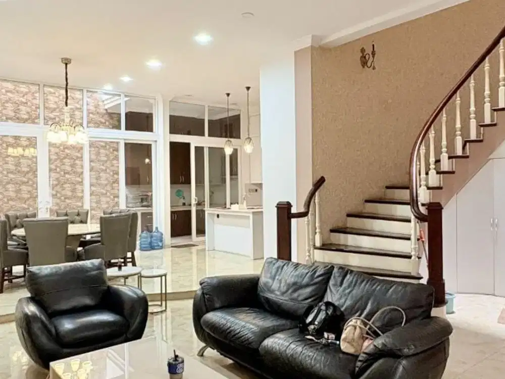 Villa di Komplek Mutiara Residence
