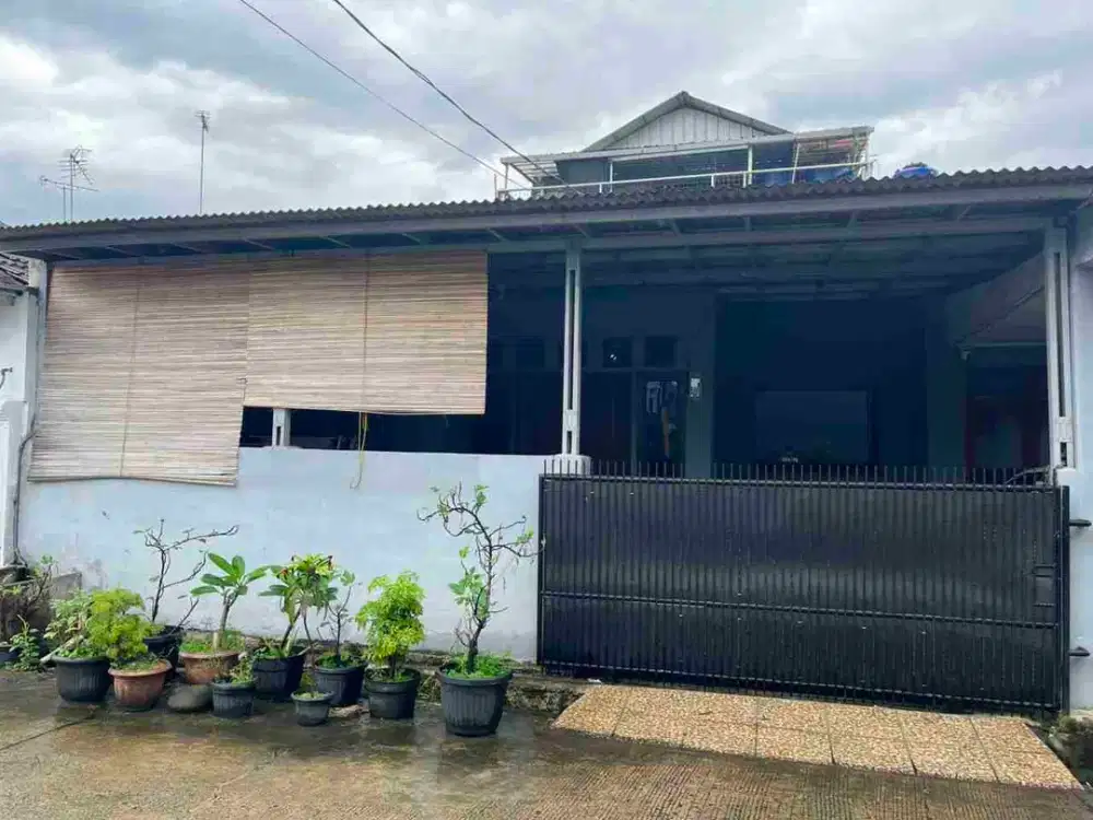 Rumah Semi Furnished di Lokasi Strategis Dekat Tol Kota Wisata dan Tol Jatiasih