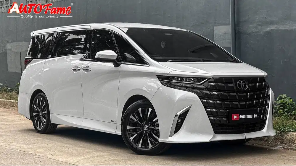 Toyota New Alphard 2.5 HEV Hybrid PEMK 2025 White On Black Tgn 1 Dr Br