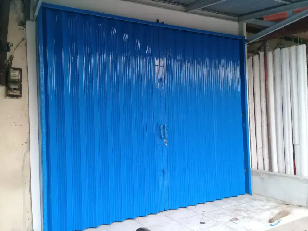Rolling door folding gate baru