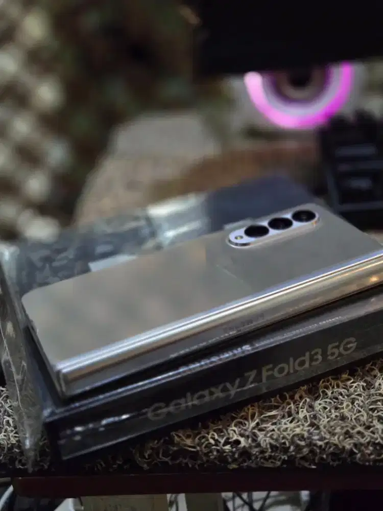 Samsung Z fold 3