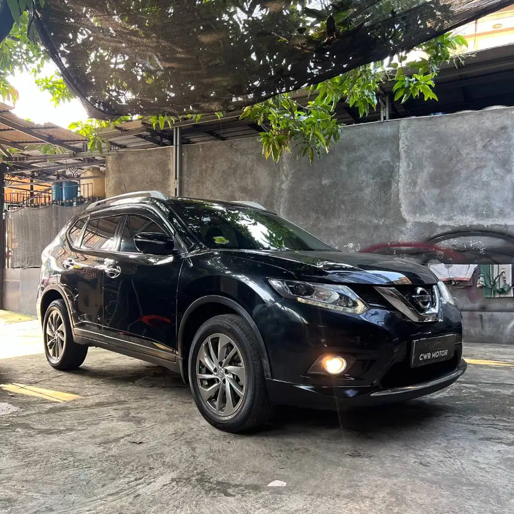 (Harga Cash) Nissan X-Trail 2.5 Hitam (2017) AT - Low KM Siap Pakai