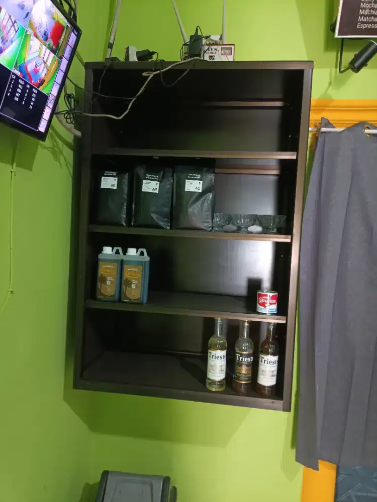 Perlengkapan cafe
