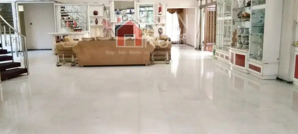 Dijual Rumah Mewah Siap Huni Manyar Kertoarjo,Dharmahusada,Kertajaya