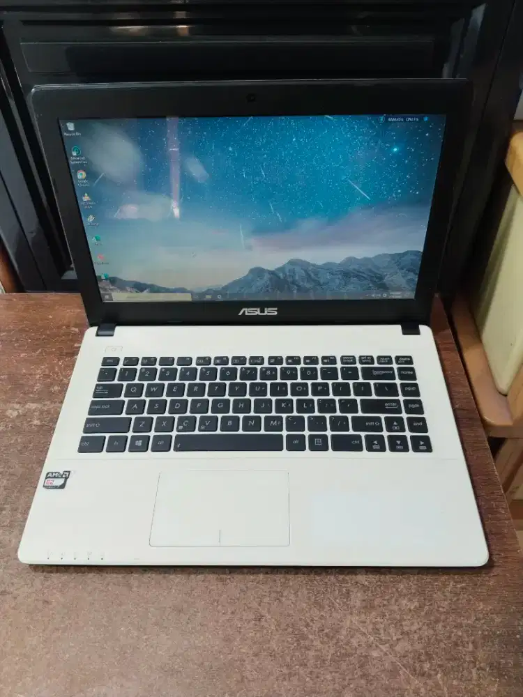 Laptop Asus Ram 4 GB Hardisk 500 GB Normal Siap Pakai