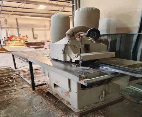 Dijual Mesin Spindle Moulder / Shaper Kayu dengan Sliding Table