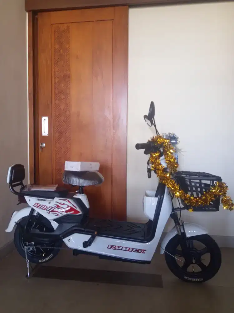 Sepeda listrik baru