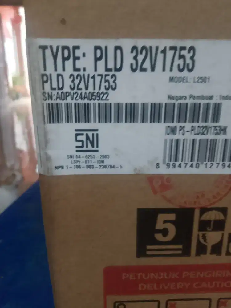 Polytron 32 inchi
