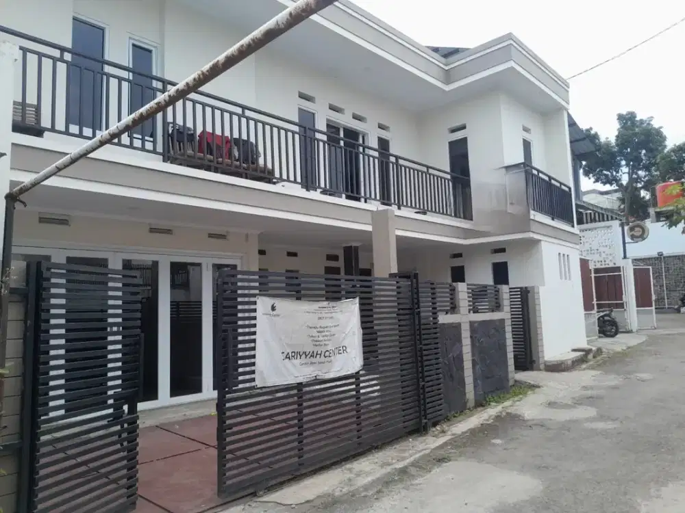 MURAH & JARANG ADA*DISEWAKAN RUMAH FRESH 2 LANTAI DI PASIR HONJE DEKAT KAWASAN KAMPUS WIDIATAMA & SASTRA JEPANG