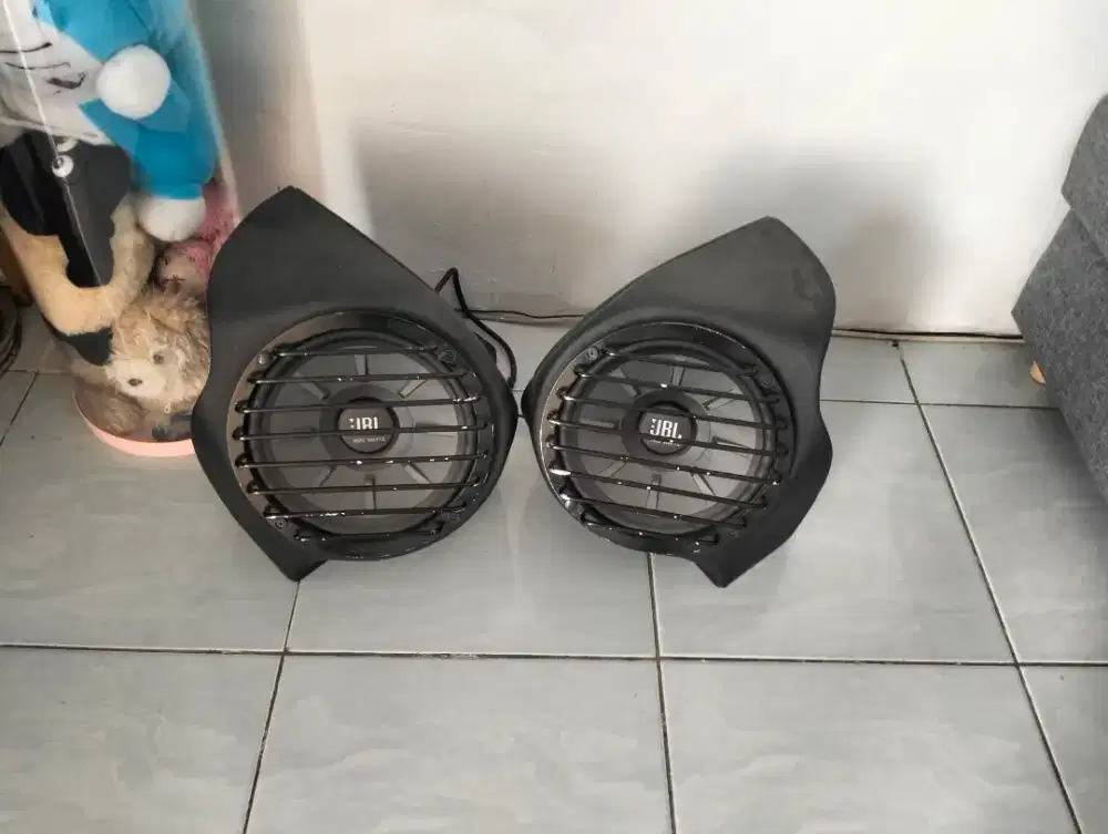 Set Sound JBL untuk Mobil