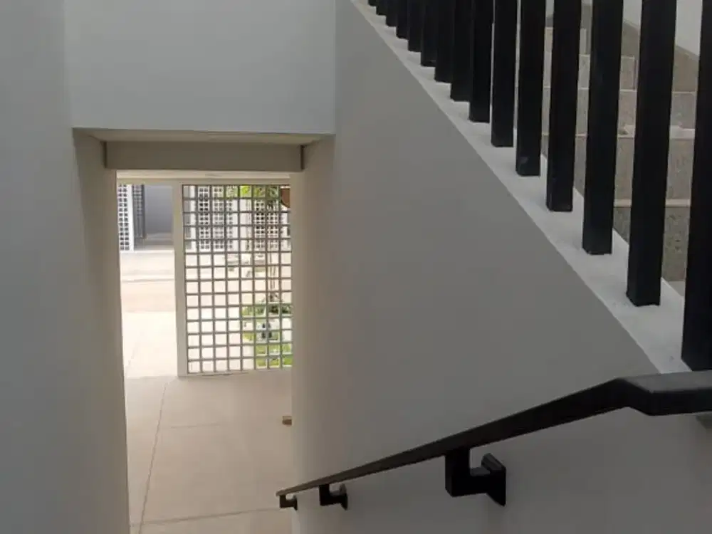 Rumah TURUN HARGA dibawah Appraisal di Cluster Sadyagriya, Podomoro Park Bandung
