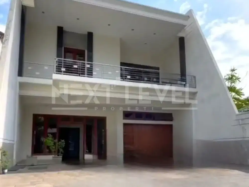 DIJUAL - SEWAKAN RUMAH/KANTOR STRATEGIS DAERAH PUSAT KOTA