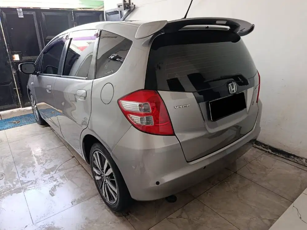 Honda Jazz AT Tahun 2009 - 2010 Tangan Pertama Good Condition