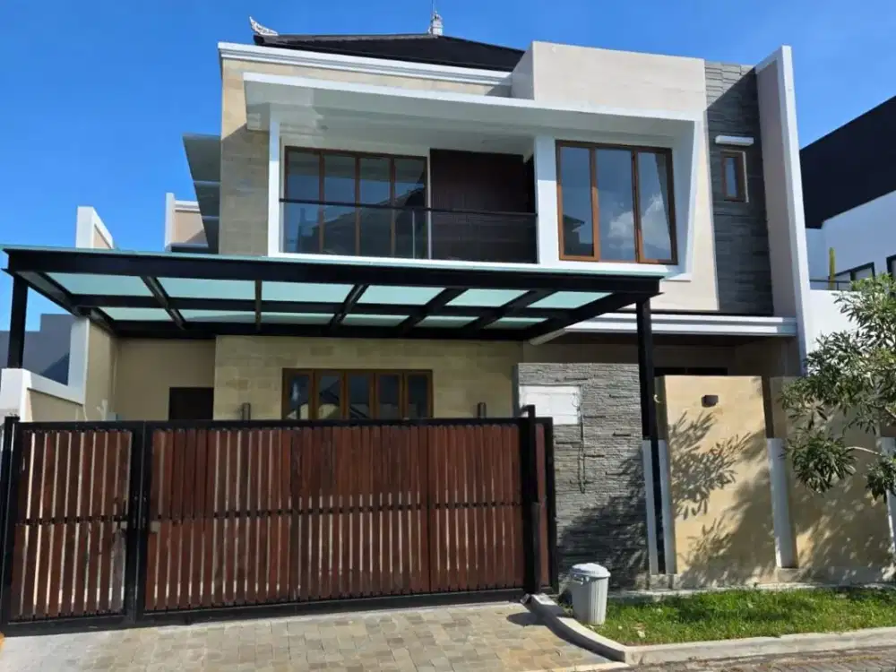 Jual Cepat Rumah Waterfront WP 2 Lantai Citraland Surabaya Barat