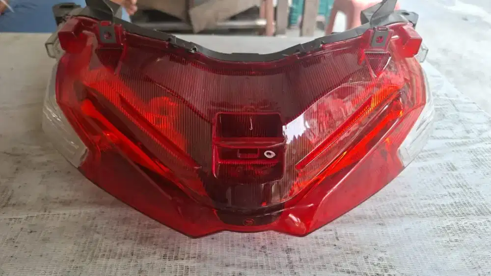 Lampu belakang nmax new