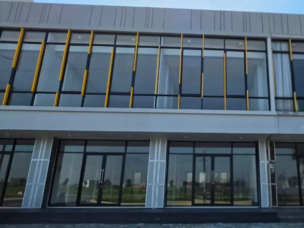 Disewakan Ruko 2 Lantai Baru Gress di North Avenue Citraland The Greenlake Surabaya Barat