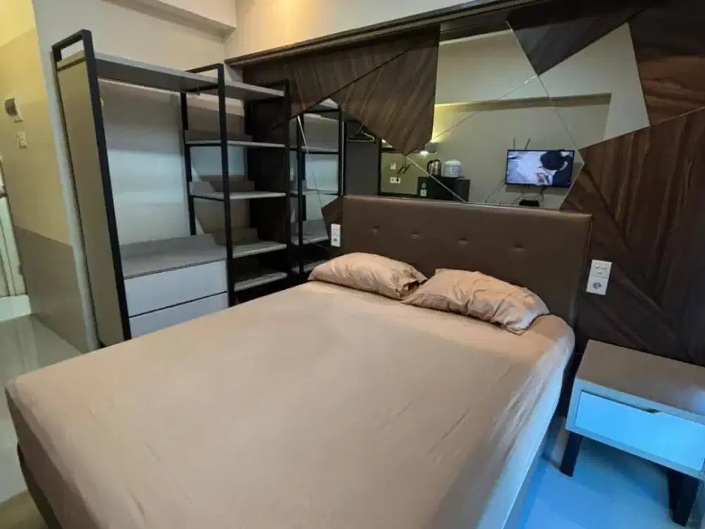 UNIT DISEWAKAN! Apartemen Tanglin, Pakuwon Mall - Studio, Full Furnish