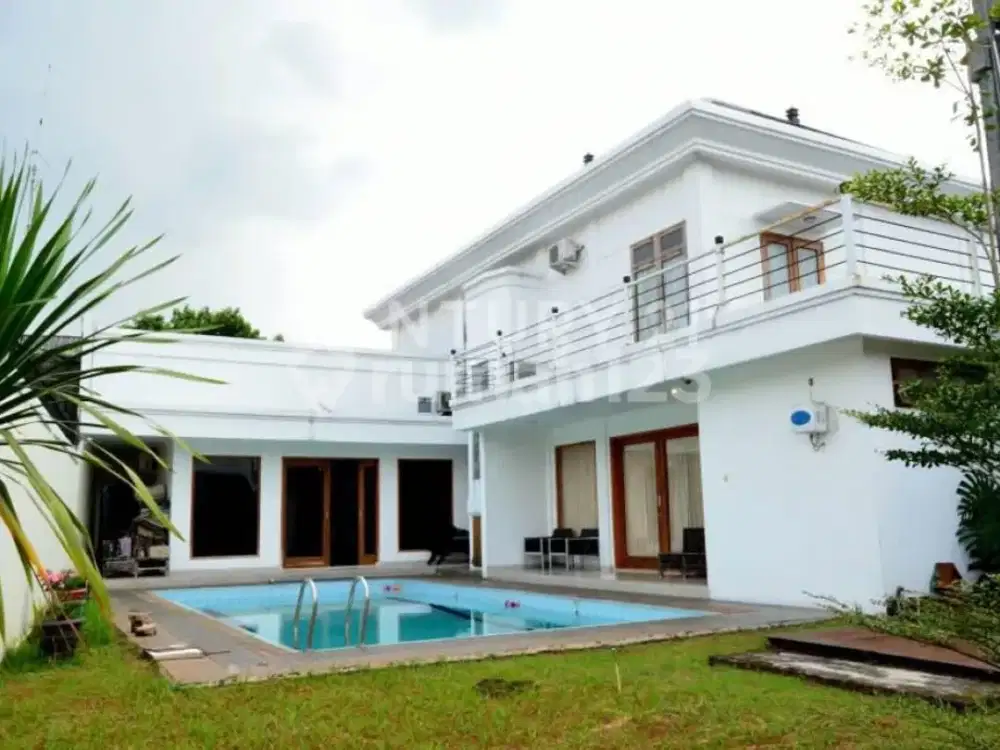 Dijual Rumah 2 Lantai Lokasi Strategis Di Jakarta Selatan