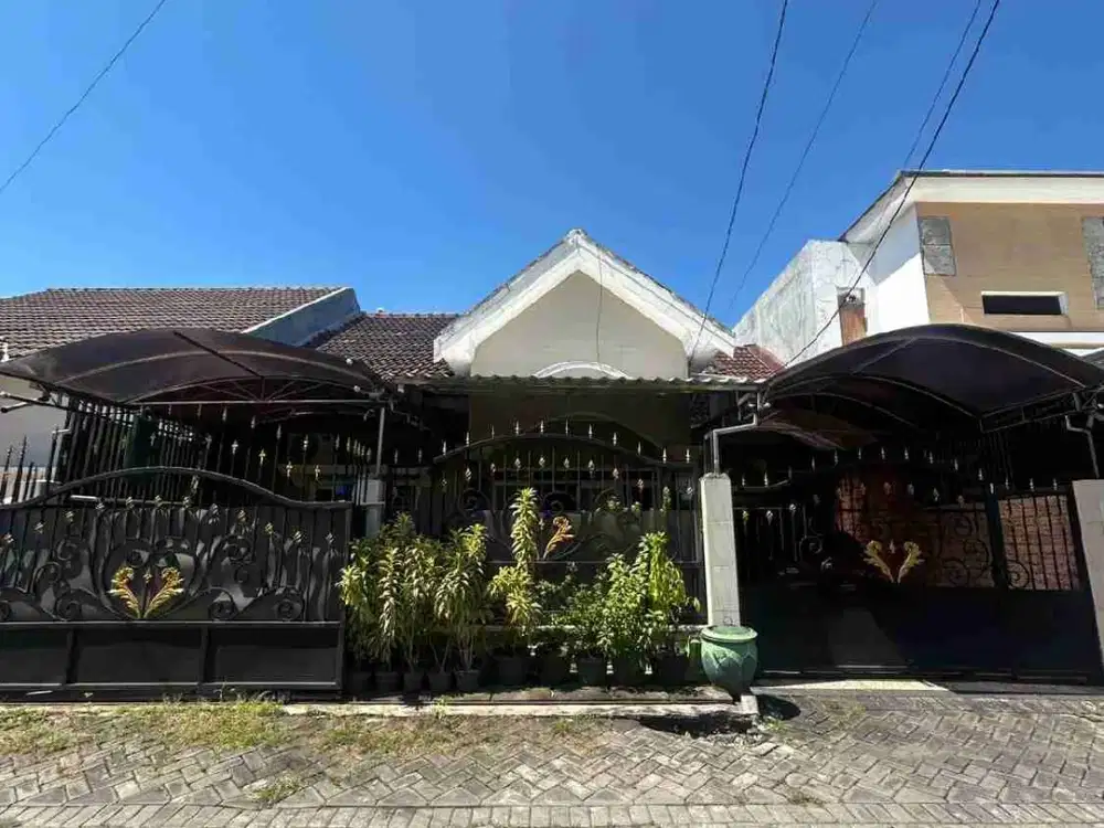 Dijual Rumah di Semampir sby