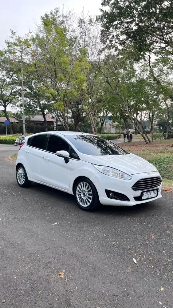 Ford Fiesta S 2014 Metik